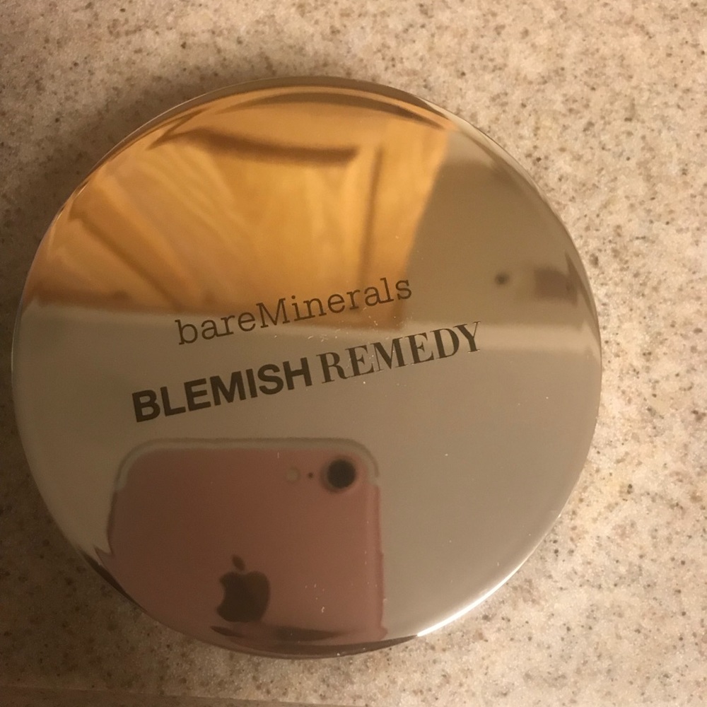 Foundation for blemishes